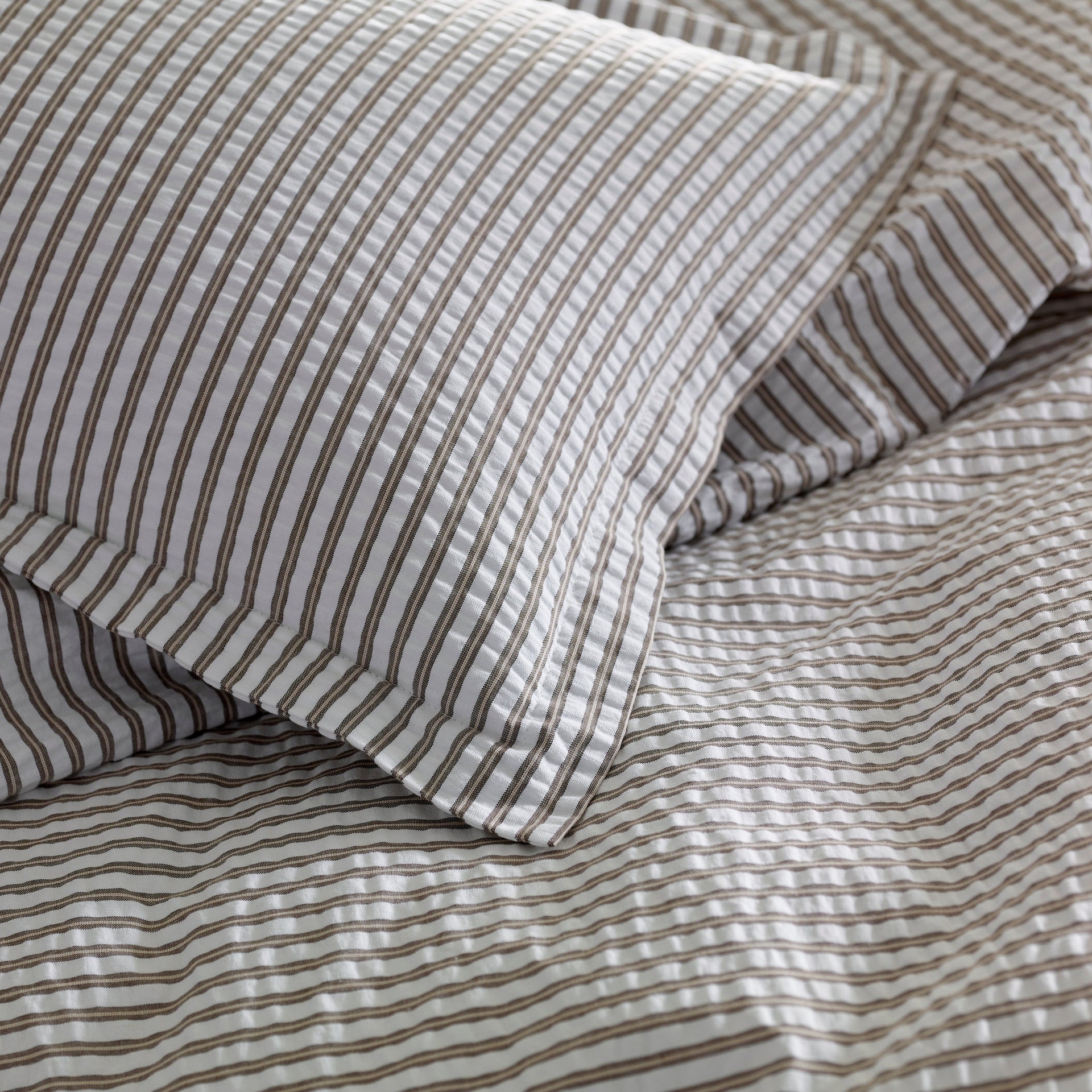 Matteo Seersucker Bedding