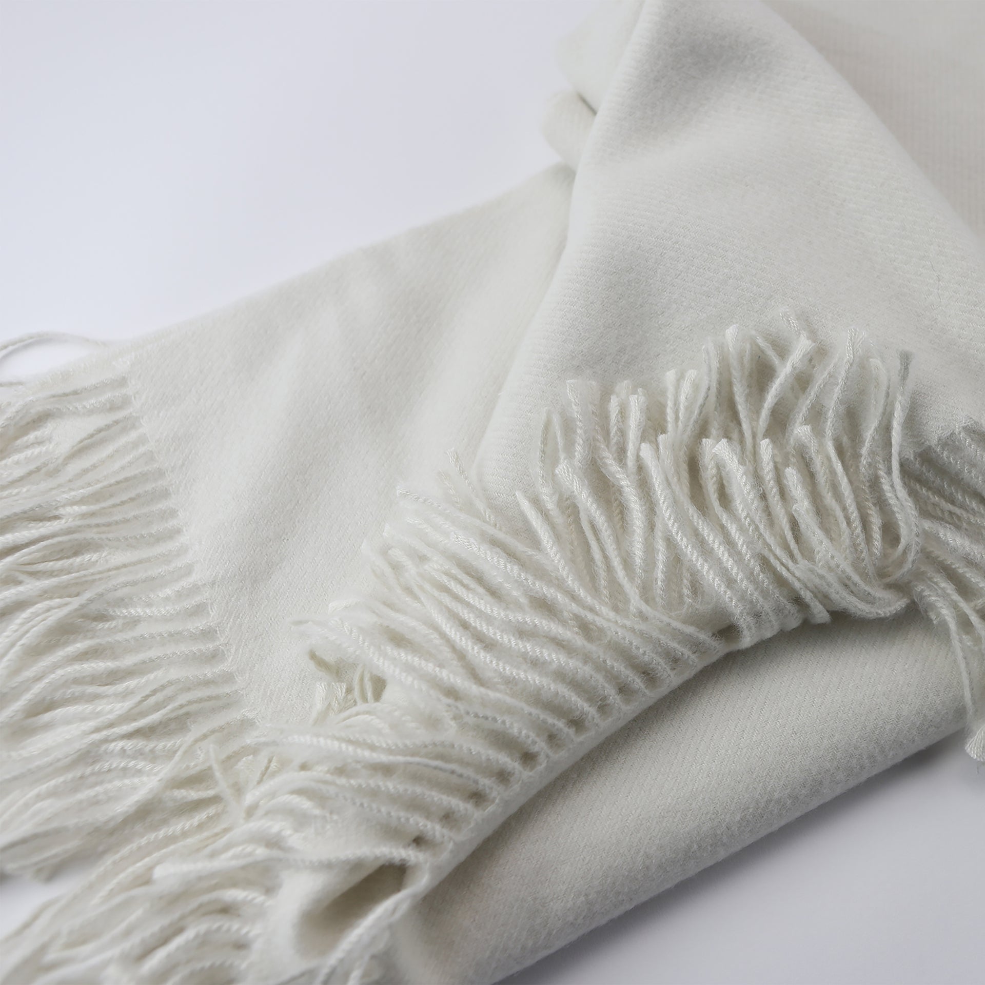 Edinburg Viscose Throw