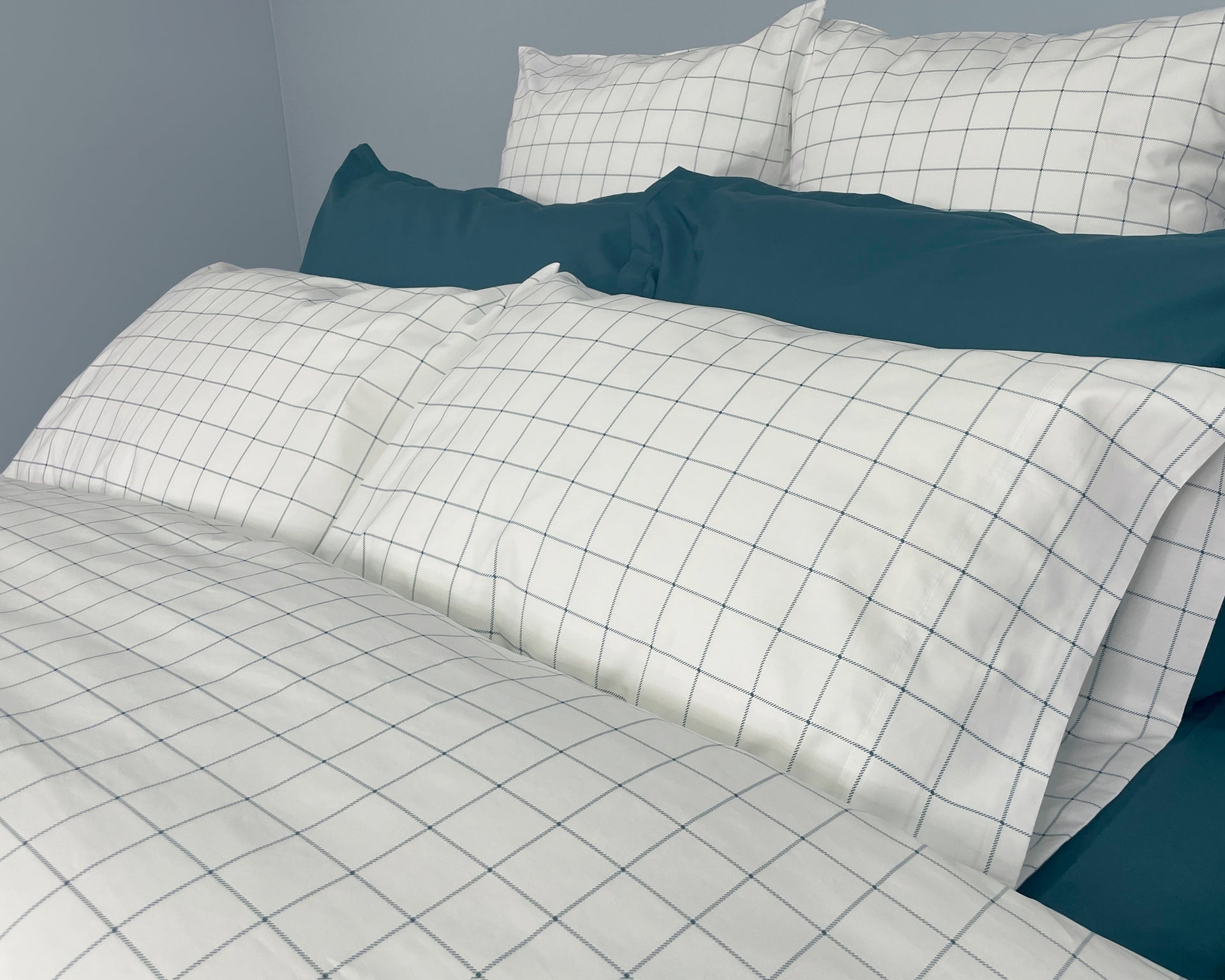 Tucker Bedding