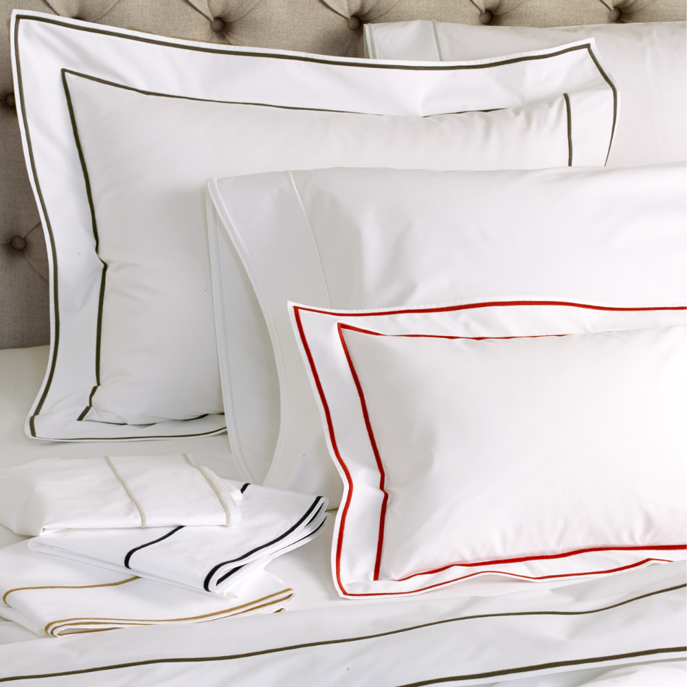 Couette Ansonia Satin Stitch